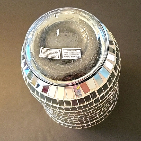 NEW Silver Mosaic Glass Vase/Candleholder, 8" tall, 6" diameter - Picture 6 of 8